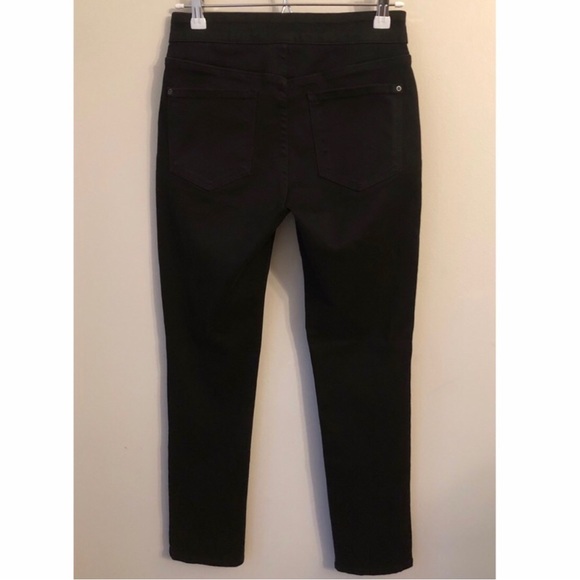 NYDJ • 2 • Black Jean Leggings 31” Inseam - Picture 3 of 4